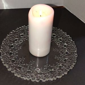 Reticulated party light candle holder